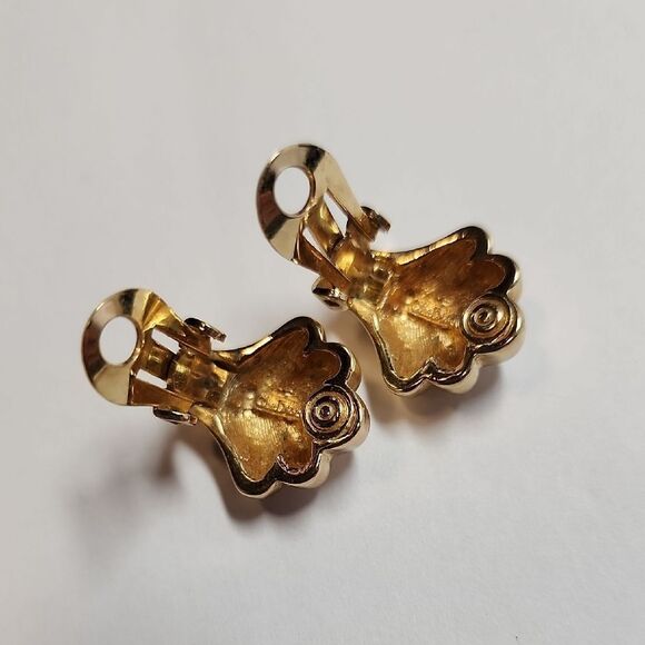 Vintage Christian DIOR Gold Shell Clip On Earrings - Picture 4 of 6